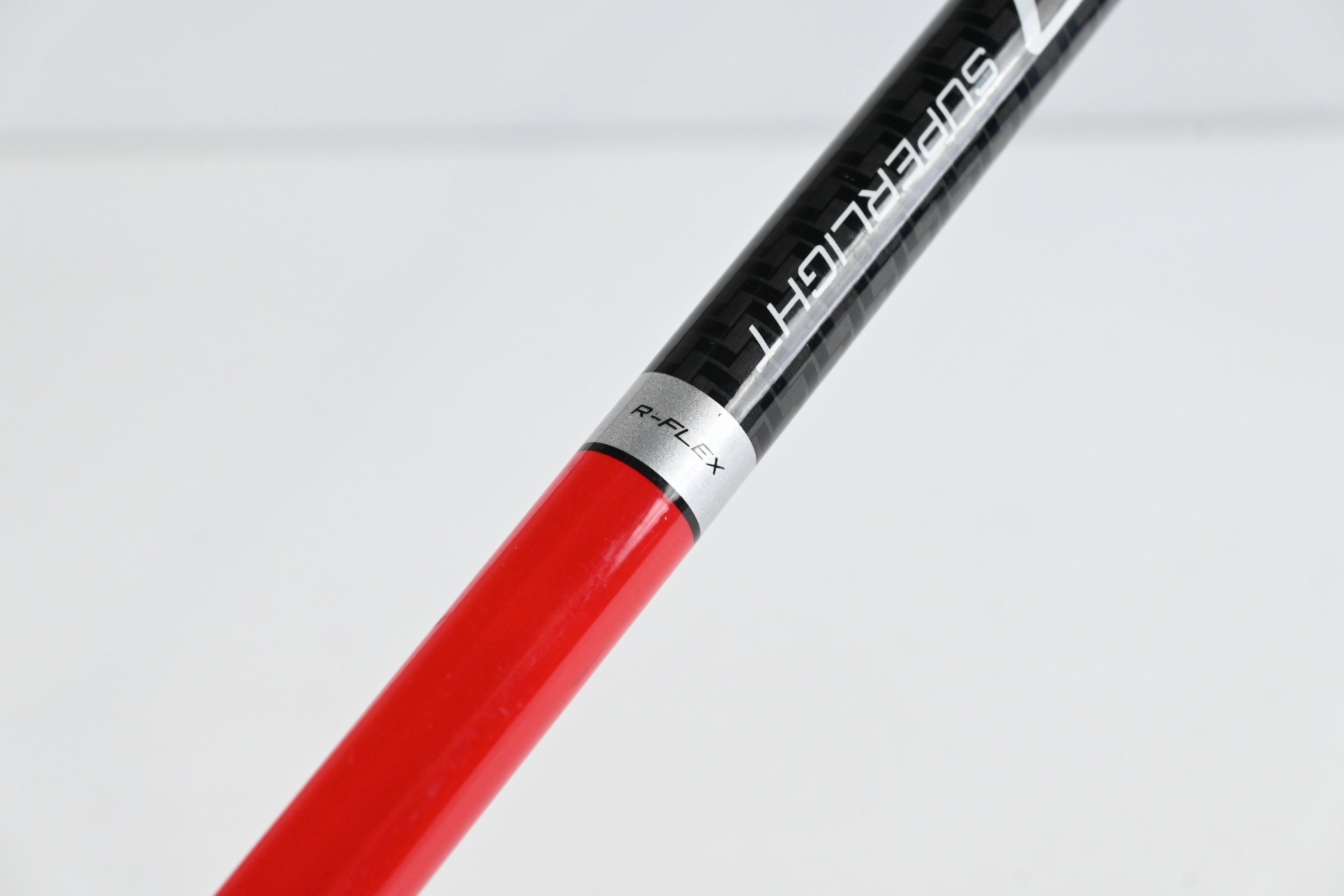 Wilson D300 #3 Hybrid / 19 Degree / Regular Flex Wilson Superlight Shaft