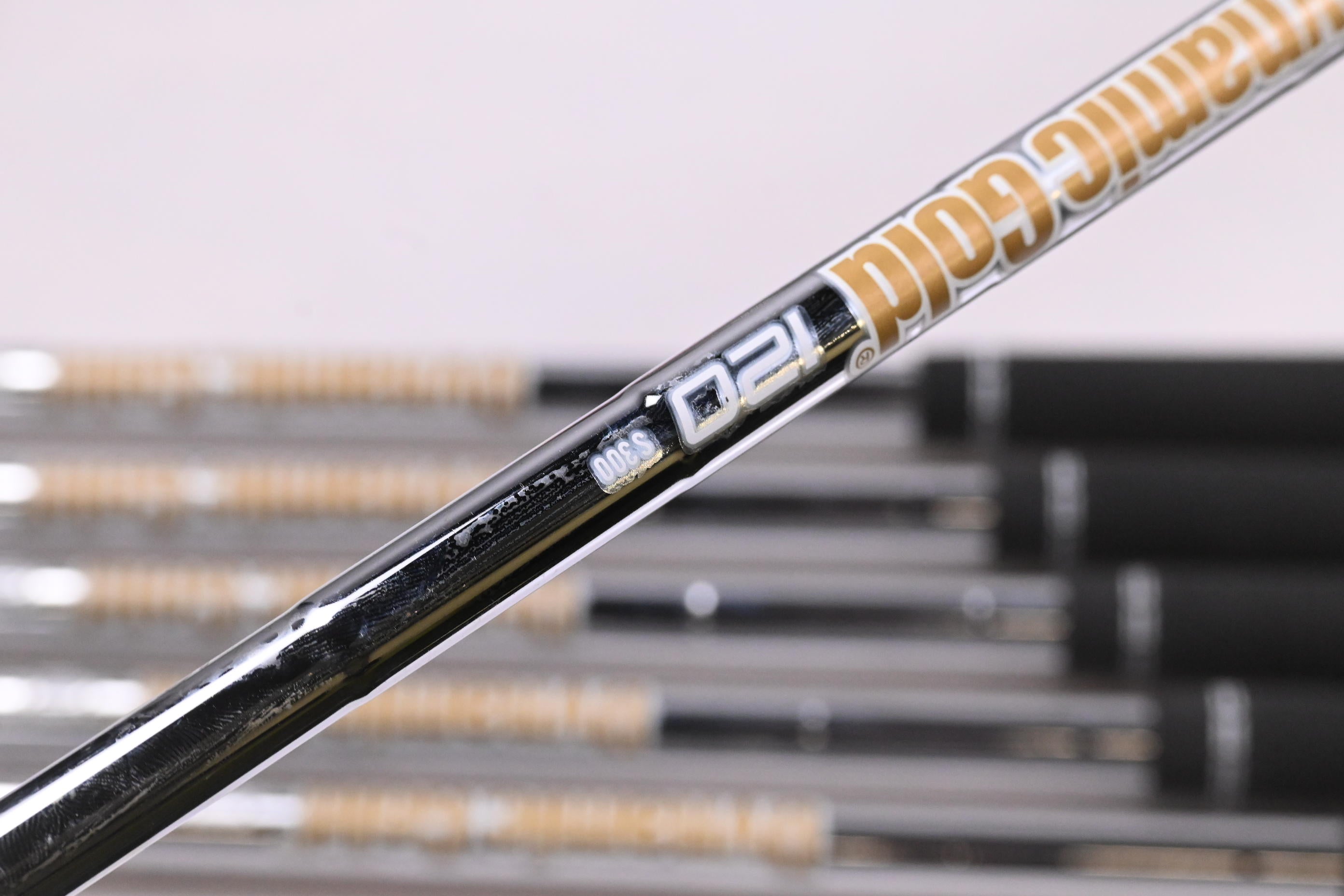Ping I240 Irons / 5-PW / Blue Dot / Stiff Flex Dynamic Gold 120 S300 Shafts
