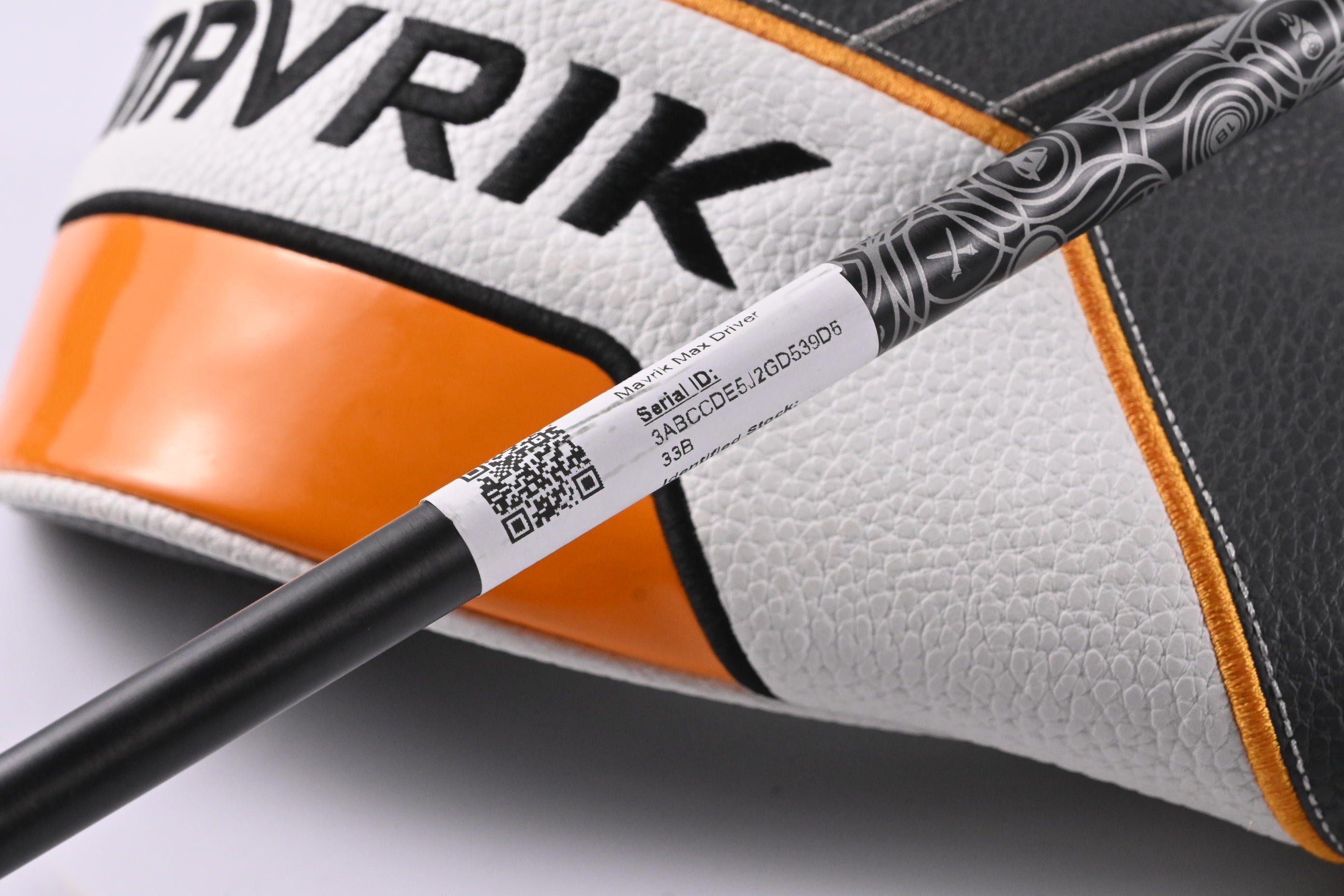 Callaway Mavrik Max Driver / 10.5 Degree / Regular Flex VA Composite Baddazz 60