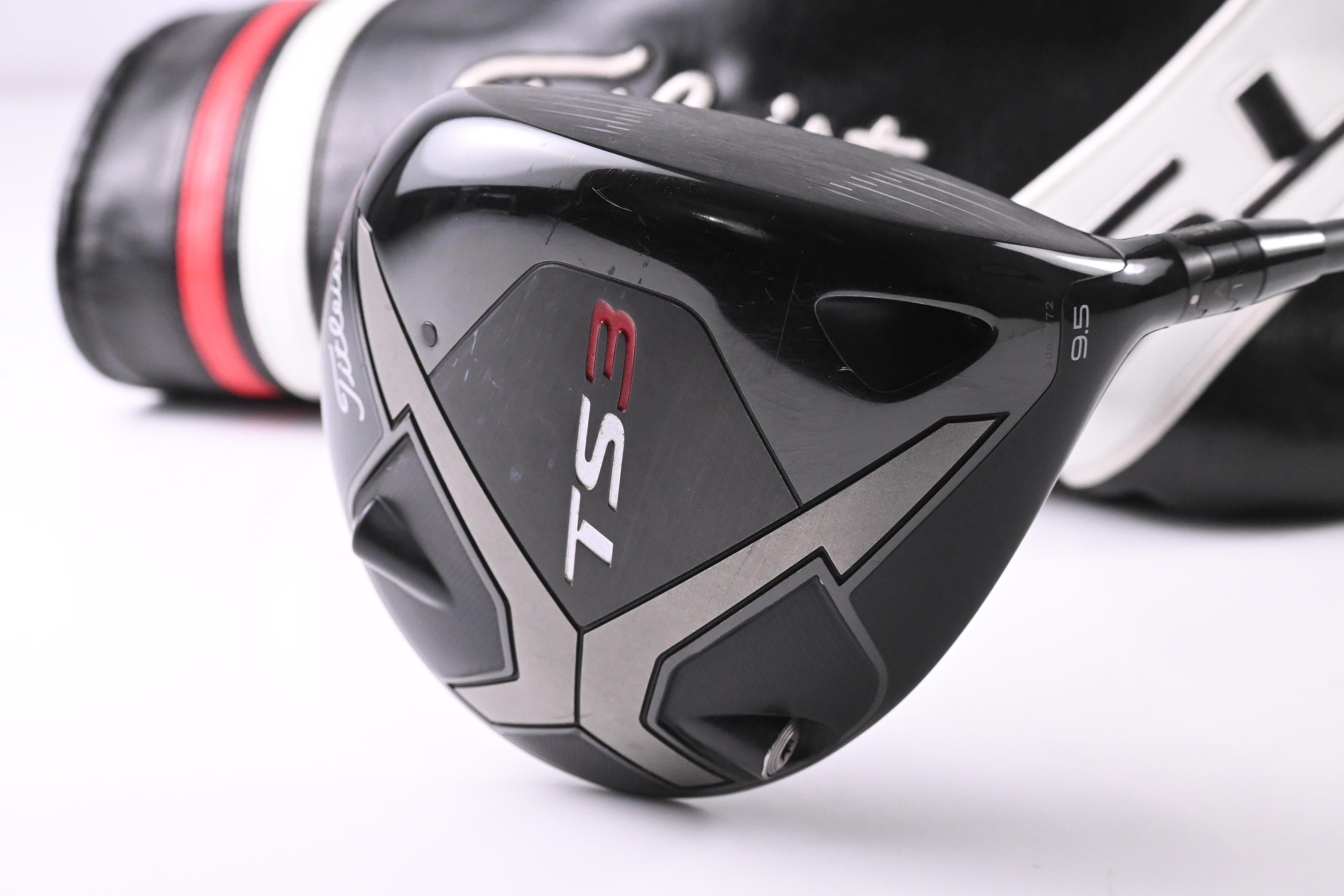 Titleist TS3 Driver / 9.5 Degree / Stiff Flex HZRDUS Smoke Black 60 Shaft