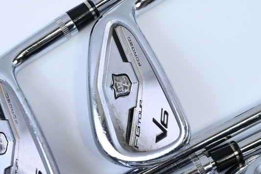Wilson FG Tour V6 Irons / 6-PW / Stiff Flex Dynamic Gold AMT S300 Shafts