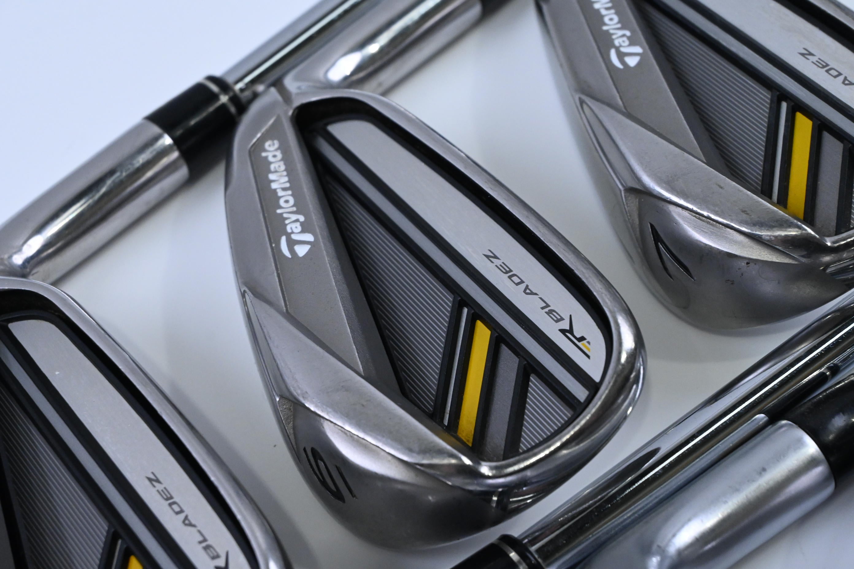 Taylormade Rocketbladez Irons / 5-PW / Regular Flex Rocketfuel Shafts