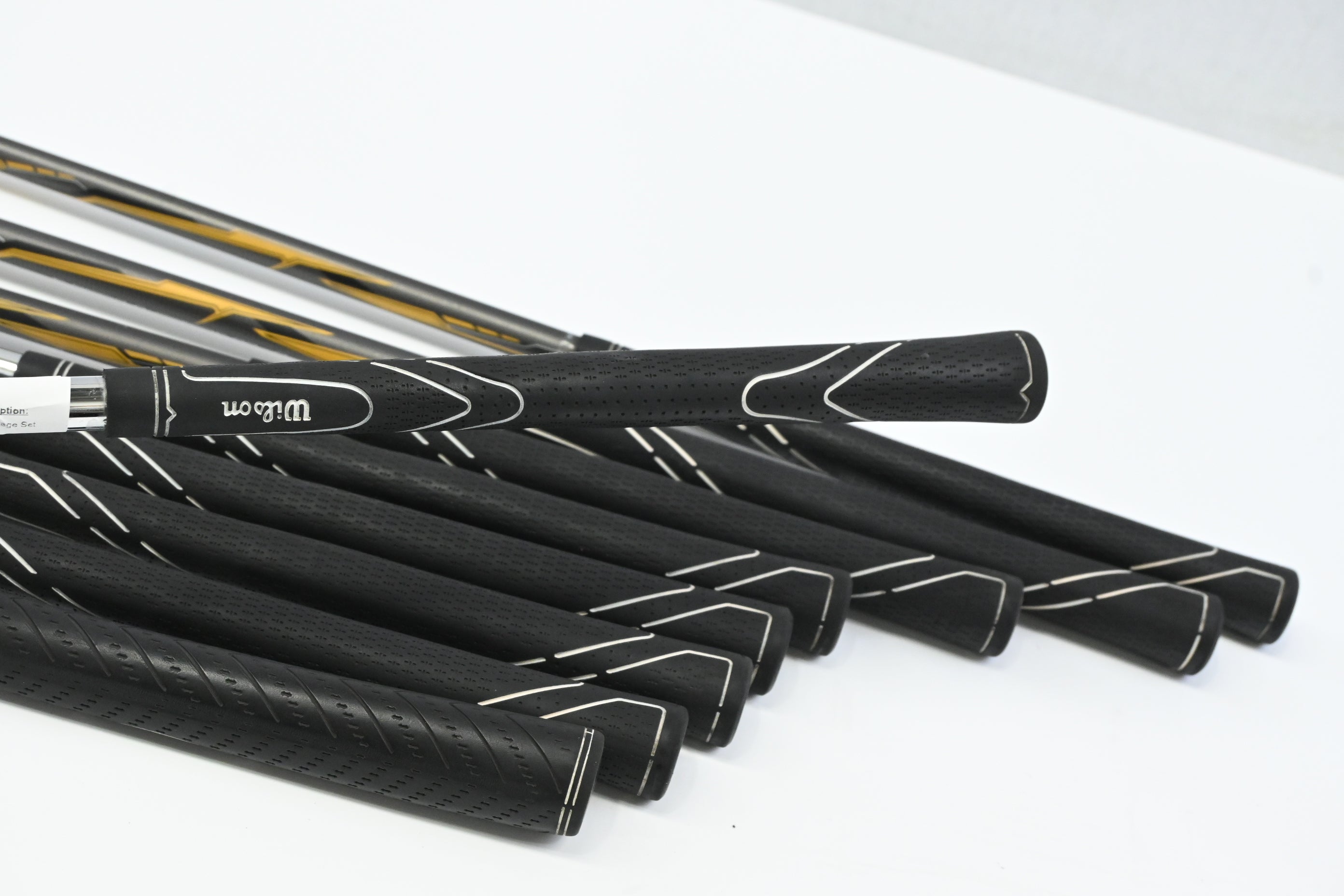 Left Hand Wilson Ultra HL Package Set / Woods, Hybrid, Irons, Putter, Bag