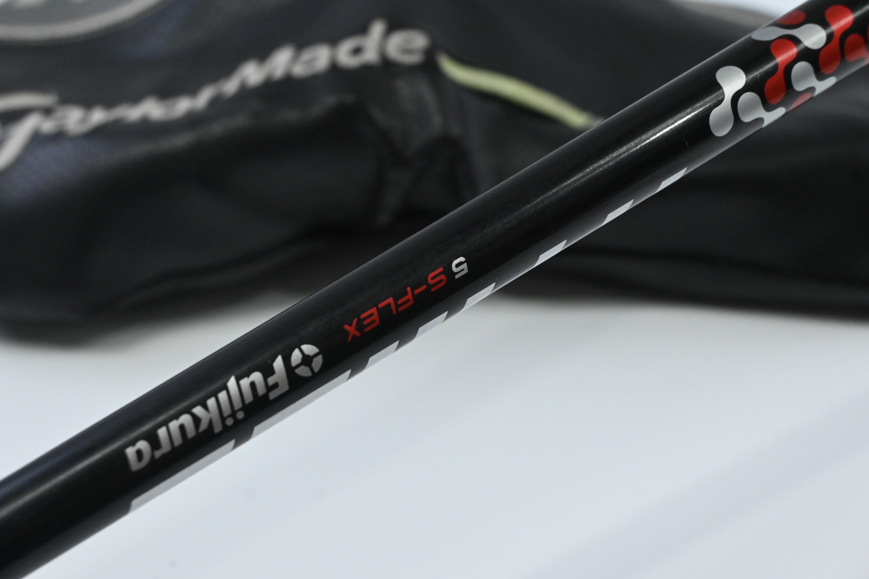 Taylormade M2 2017 Driver / 9.5 Degree / Stiff Flex Fujikura Atmos Red 5 Shaft