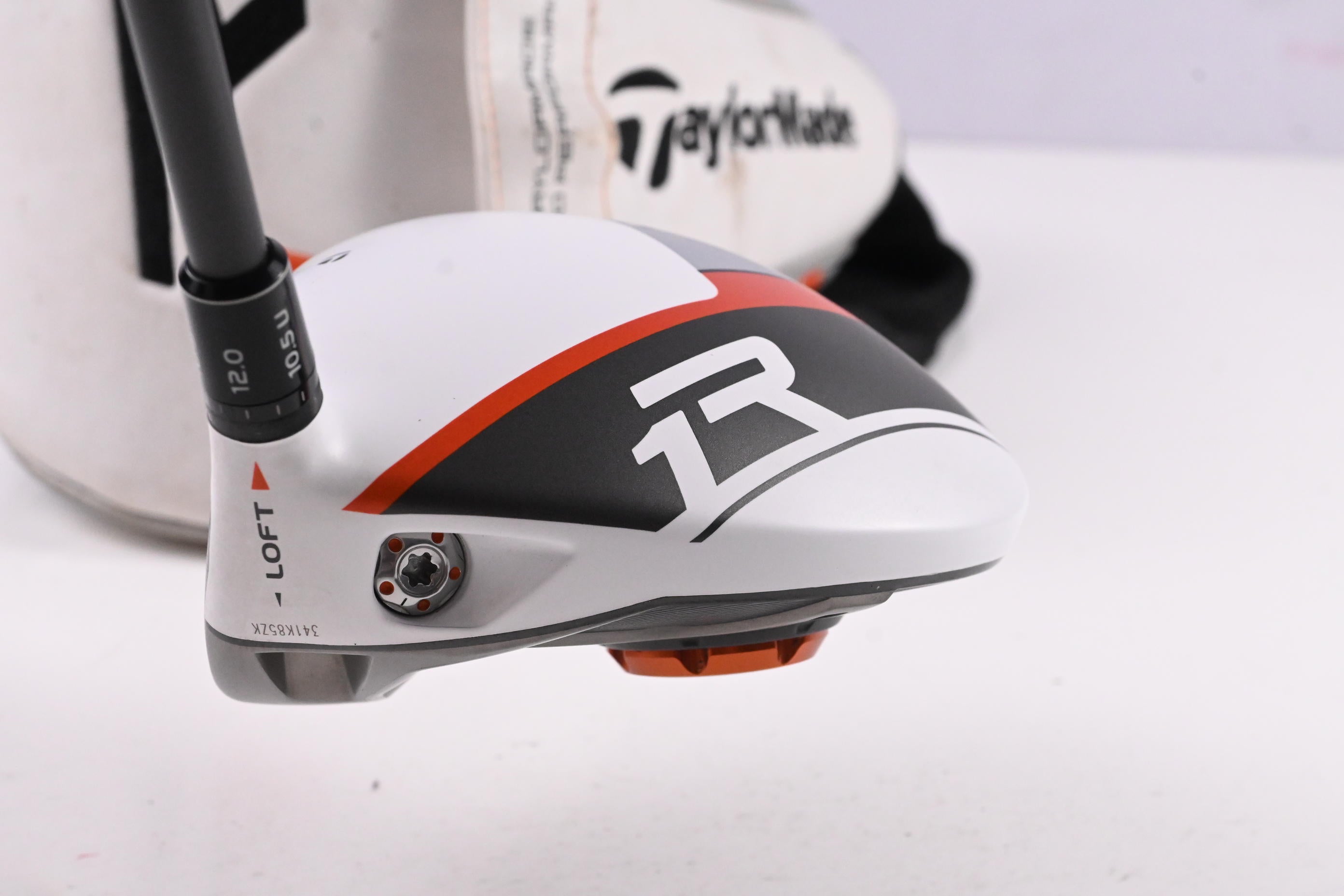 Taylormade R1 Driver / 10.5 Degree / Stiff Flex Aldila RIP Phenom 55 Shaft