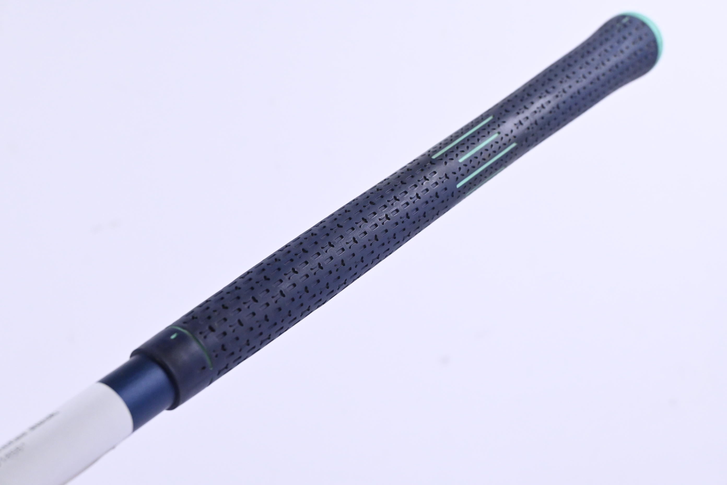 Ladies Ping G Le #6 Hybrid / 30 Degree / Ladies Flex Ping ULT 230 Shaft