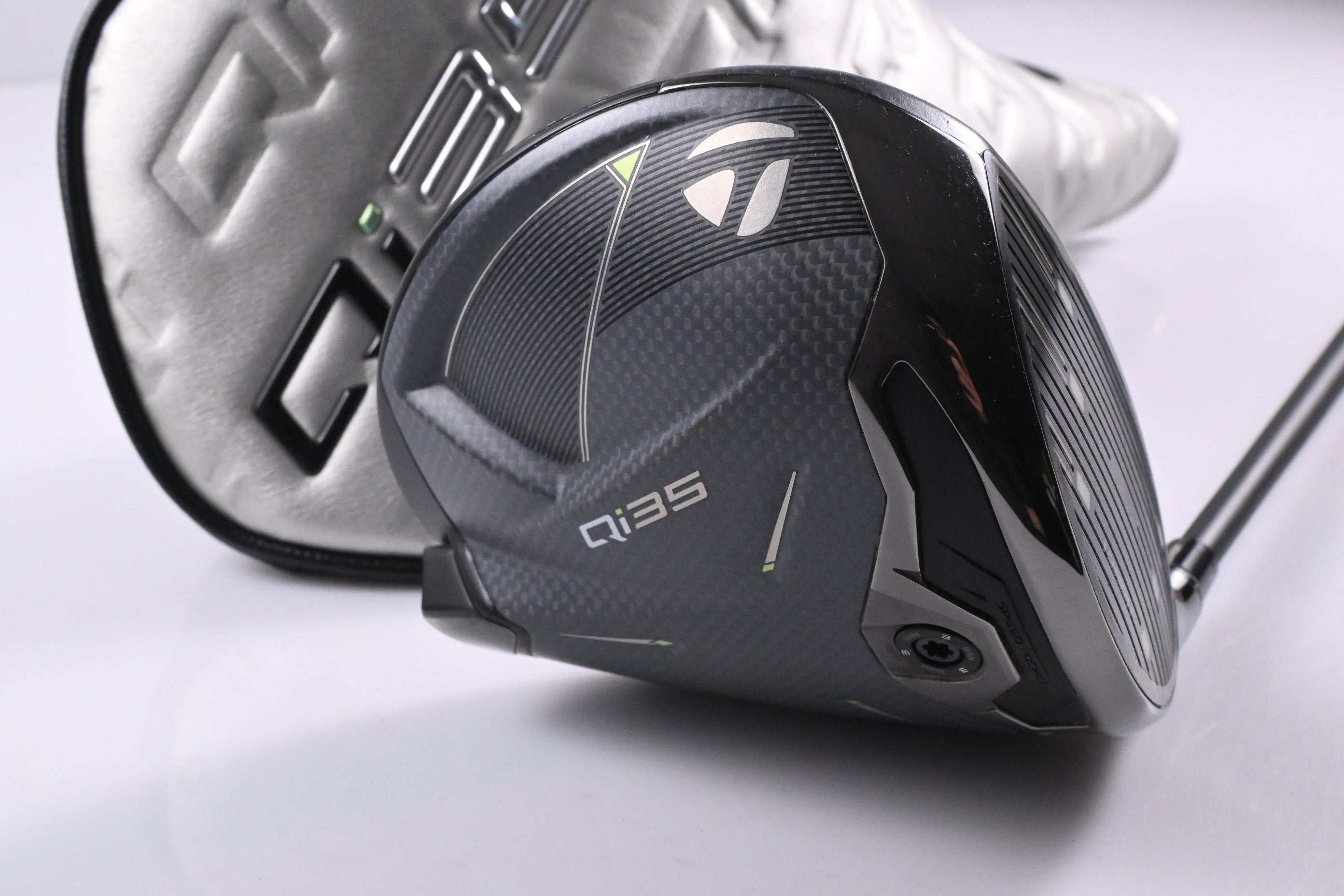 Taylormade Qi35 Driver / 9 Degree / Senior Flex Vanquish Blue 4 Shaft