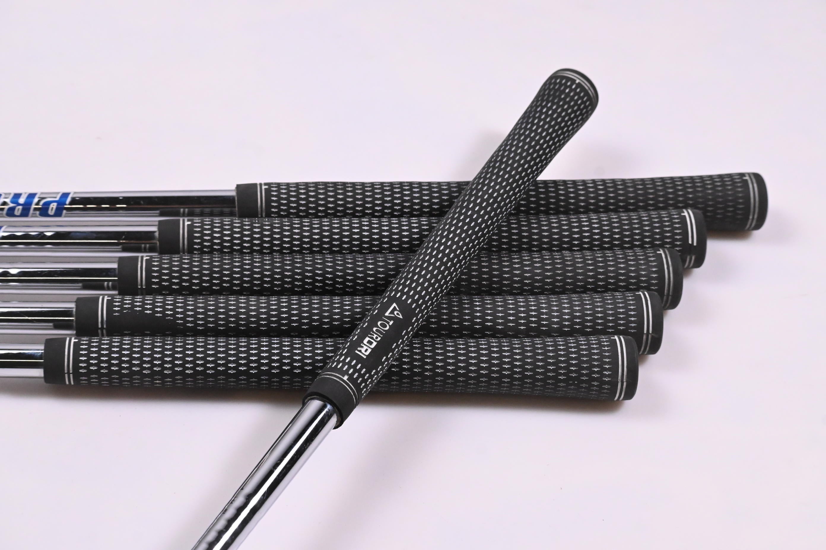 Left Hand Ping i500 Irons / 5-PW / Black Dot / Regular Flex Project X LZ 115 Shafts