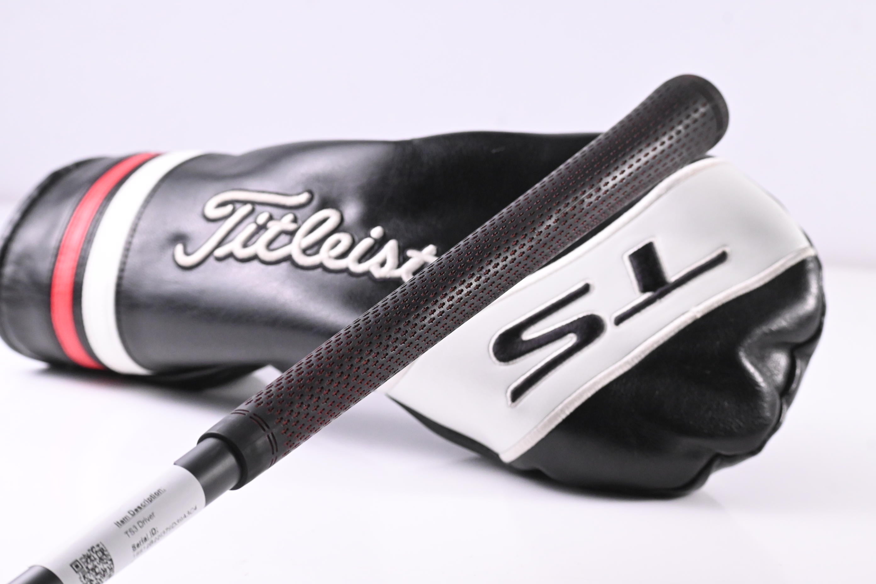 Titleist TS3 Driver / 9.5 Degree / Stiff Flex HZRDUS Smoke Black 60 Shaft