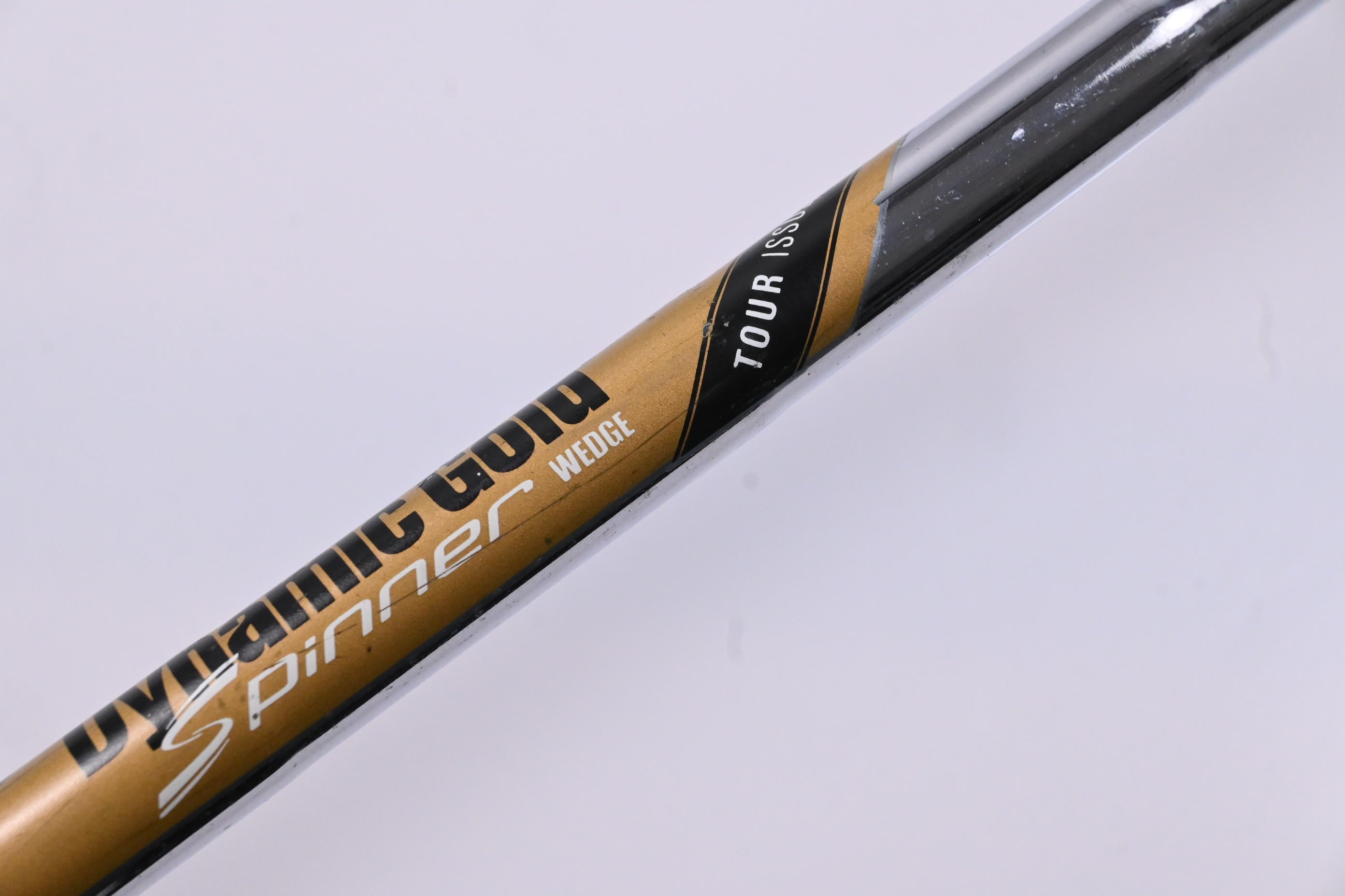 Cleveland RTX Full Face Sand Wedge / 54 Degree / Wedge Flex Dynamic Gold Spinner