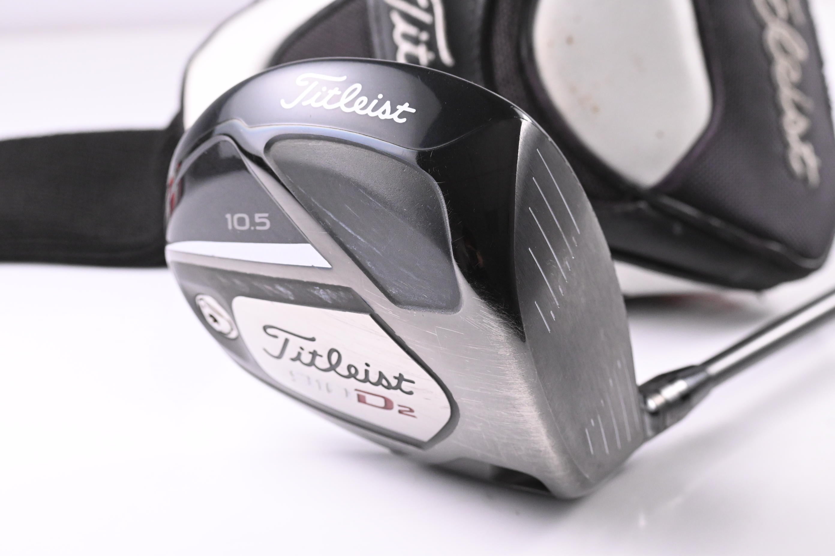 Titleist 910 D2 Driver / 10.5 Degree / Stiff Flex Aldila RIP Alpha 60 Shaft