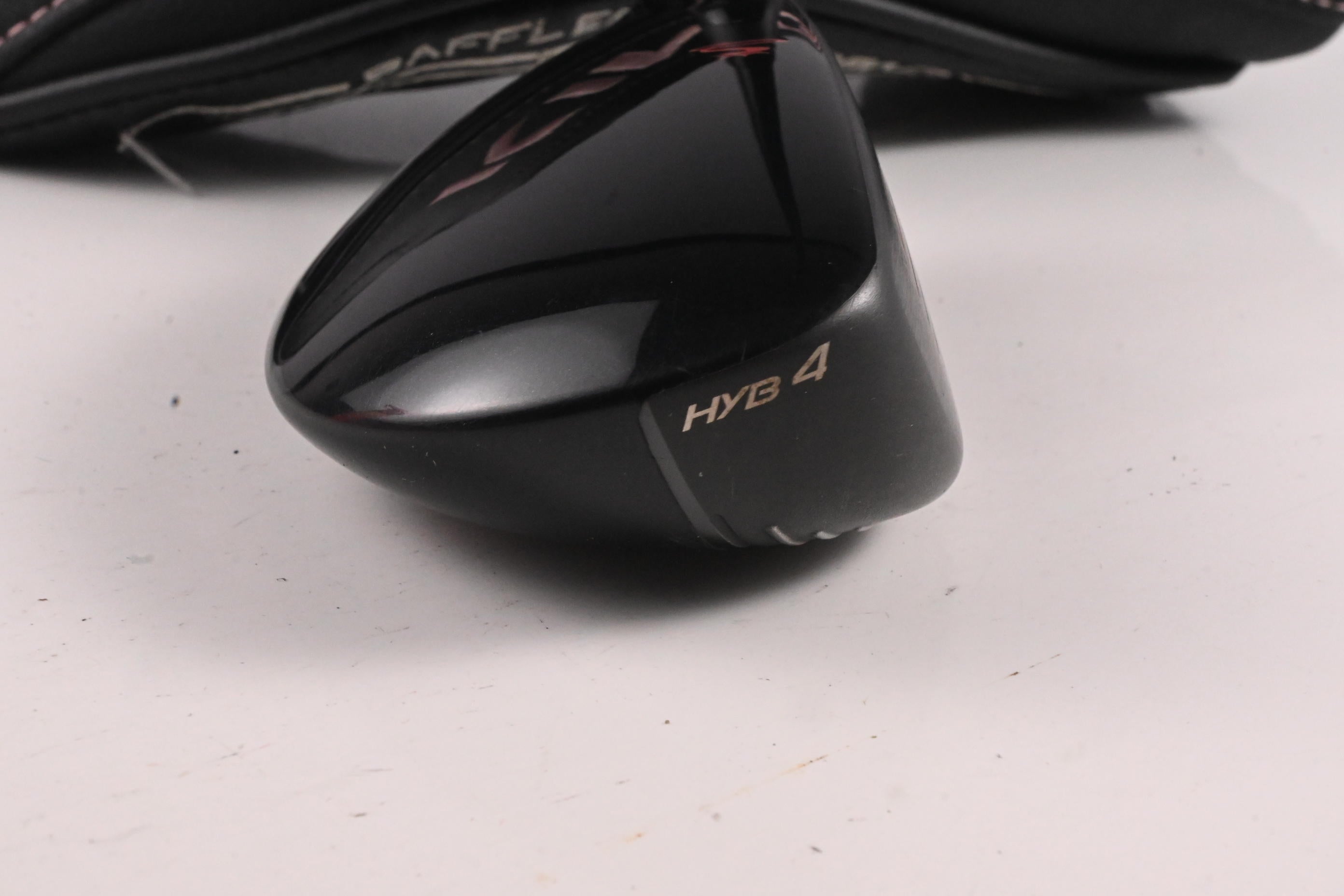 Ladies Cobra King F9 #4 Hybrid / 22 Degree / Ladies Flex Fujikura Atmos 60