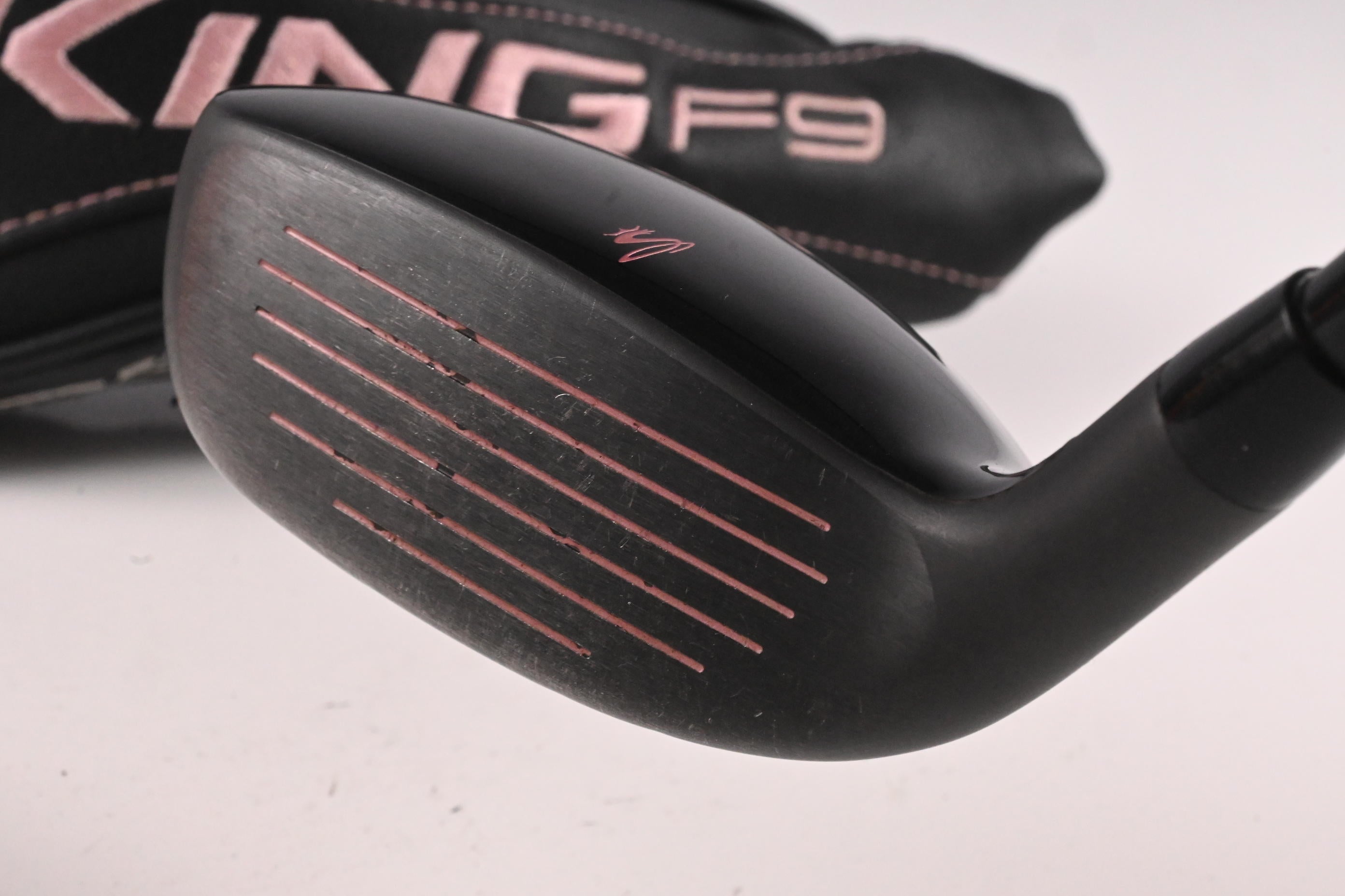 Ladies Cobra King F9 #4 Hybrid / 22 Degree / Ladies Flex Fujikura Atmos 60