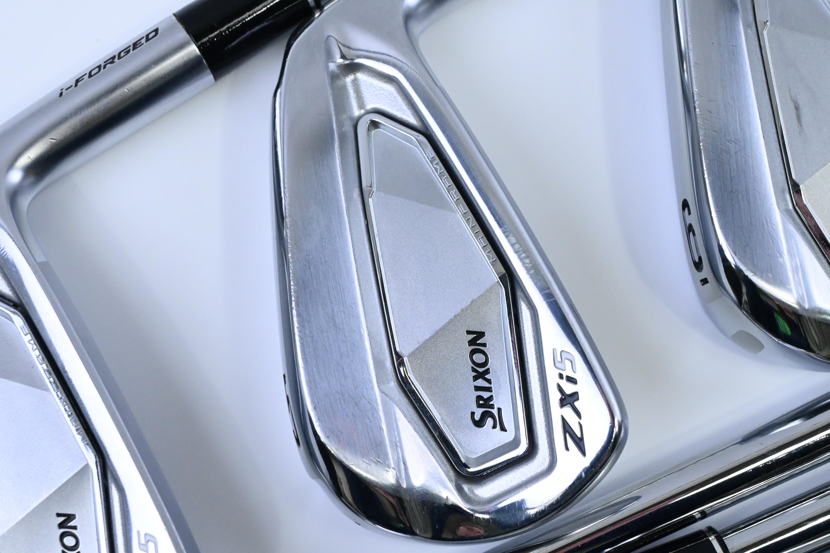 Srixon ZXi5 Irons / 4-PW / Stiff Flex NS Pro Modus3 Tour 120 Shafts