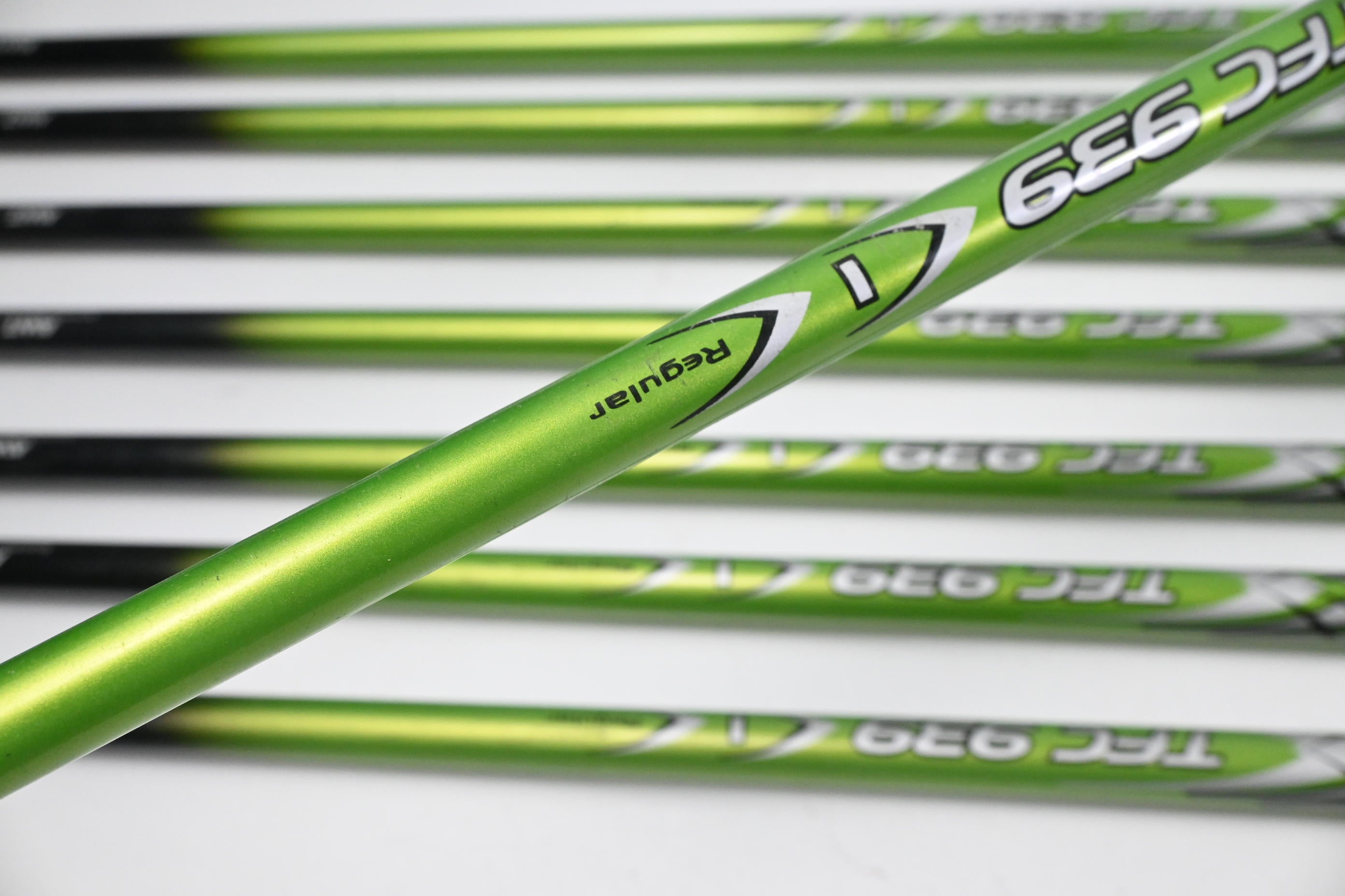 Ping Rapture V2 Irons / 4-PW+SW / Blue Dot / Regular Flex Ping TFC 939 I Shafts