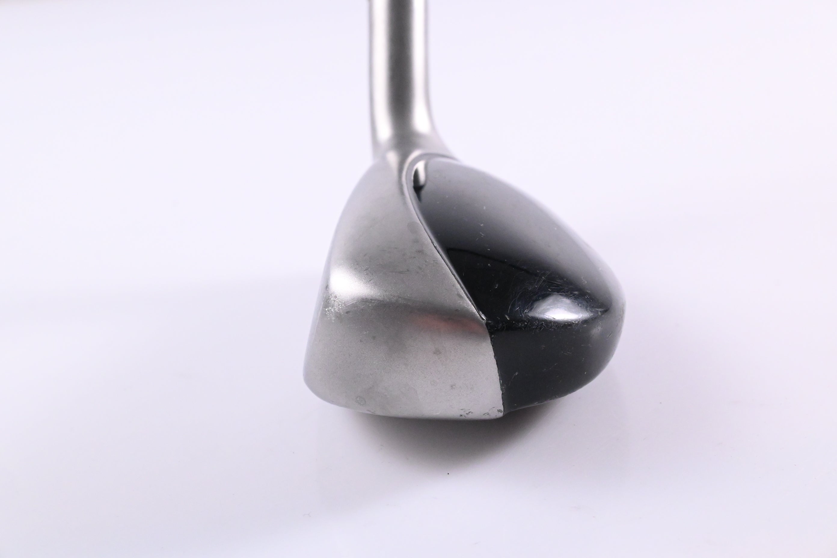 Left Hand Taylormade Rescue Mid #2 Hybrid / 16 Degree / Regular Flex Taylormade