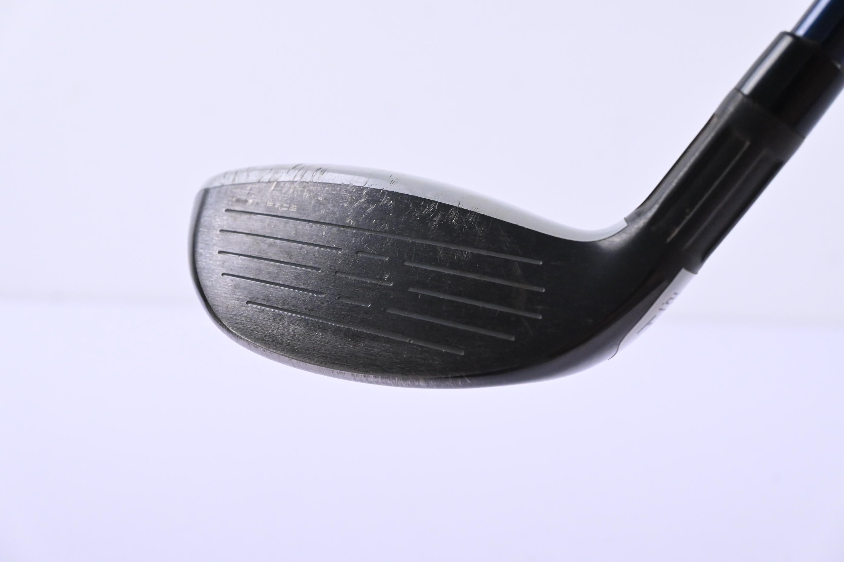 Taylormade SIM2 Max #4 Hybrid / 22 Degree / Regular Flex Ventus Blue 6 Shaft
