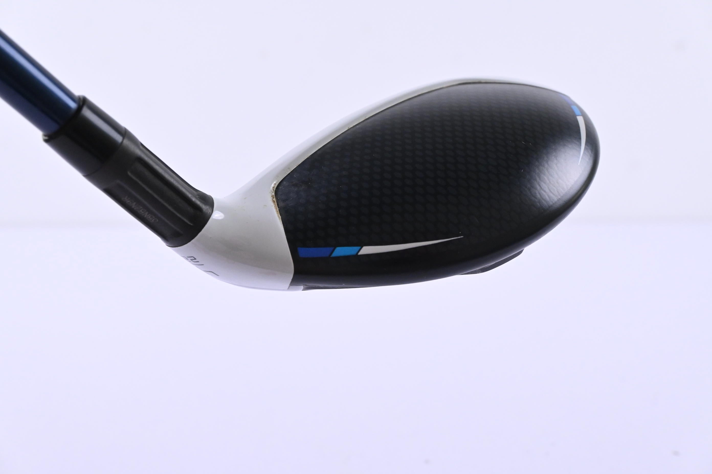 Taylormade SIM2 Max #4 Hybrid / 22 Degree / Regular Flex Ventus Blue 6 Shaft