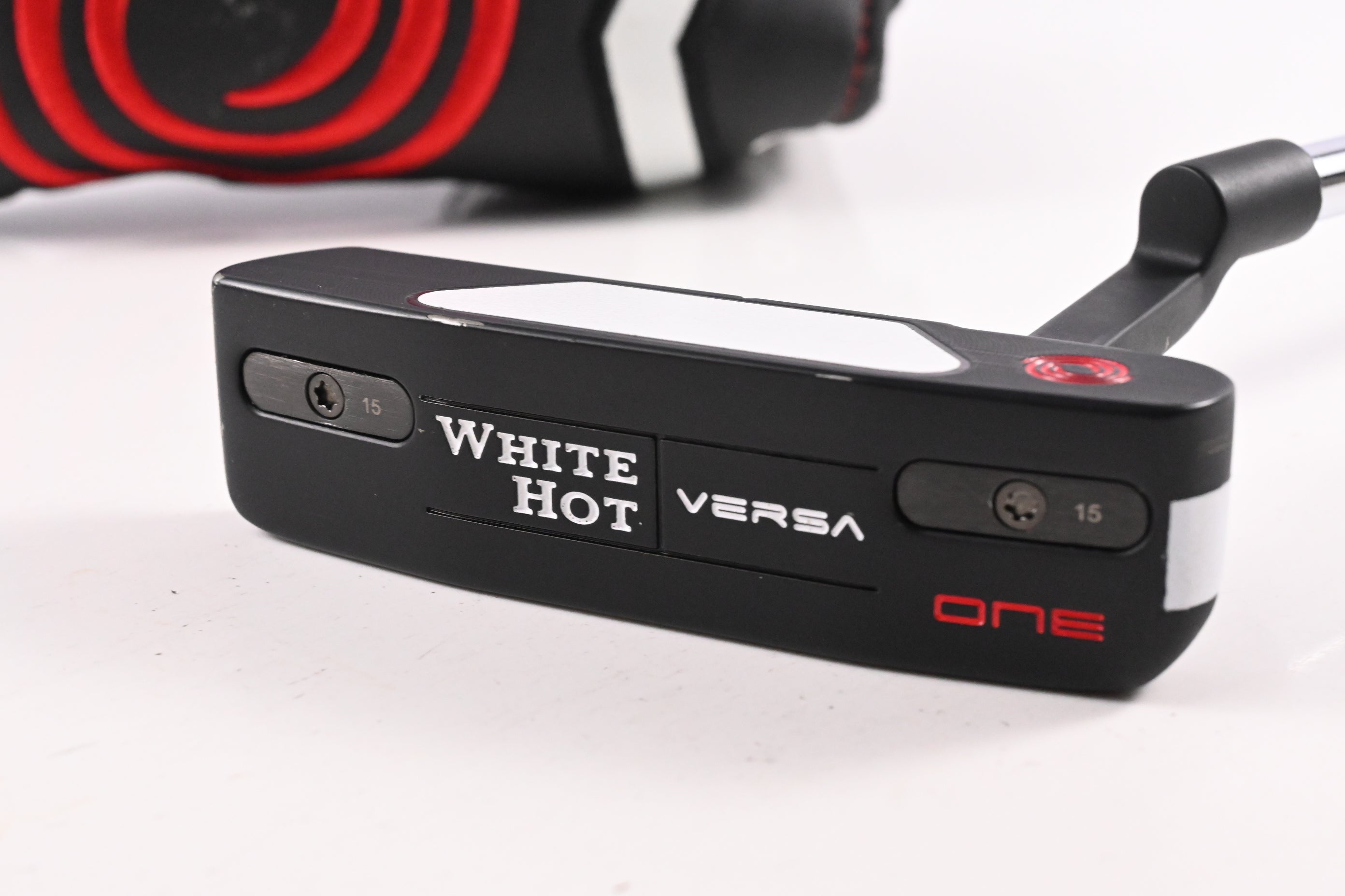 Odyssey White Hot Versa One Putter / 33 Inch