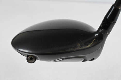 Left Hand Titleist 917 D2 Driver / 10.5 Degree / Stiff Flex Diamana S+ LTD 60