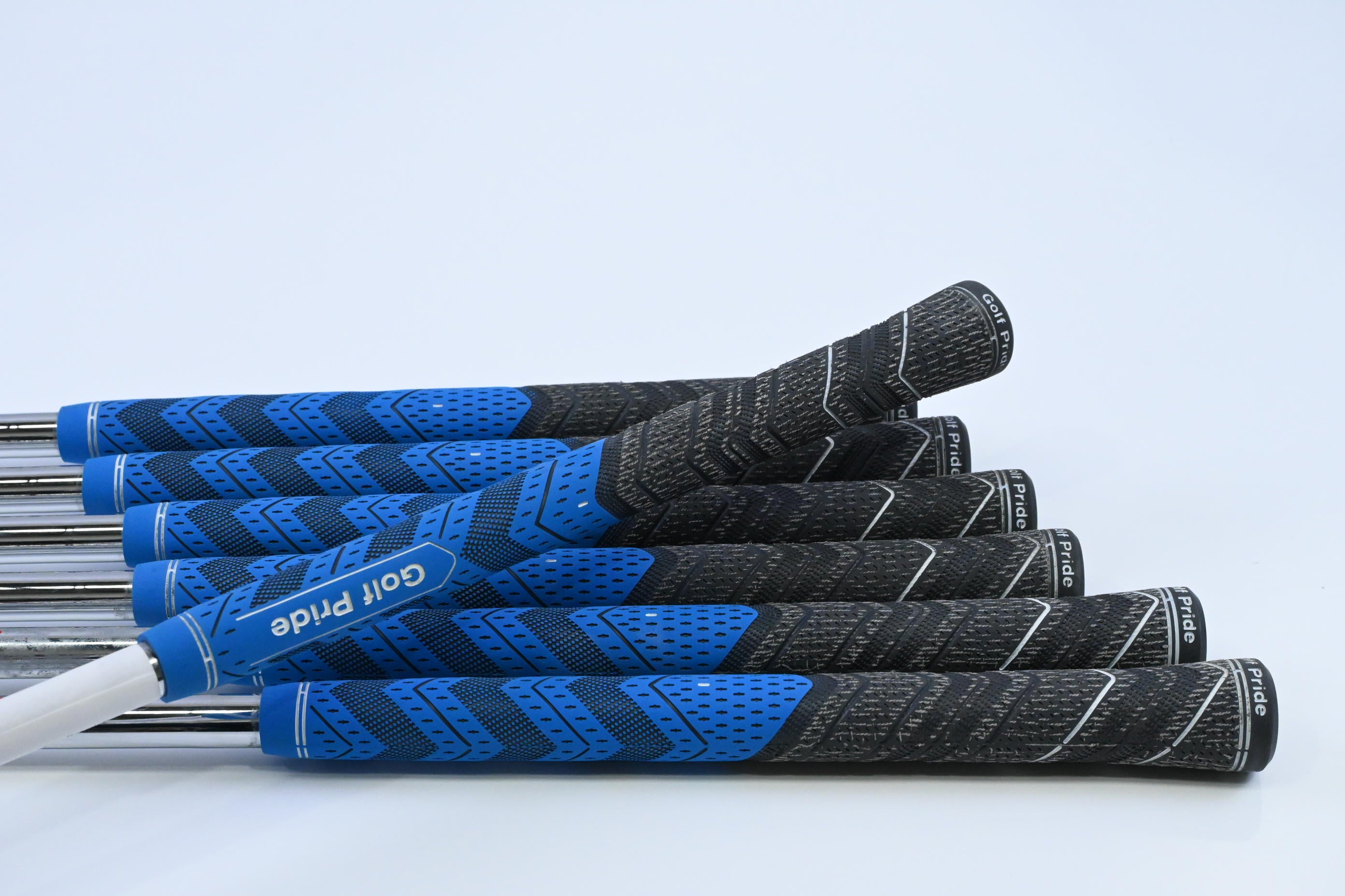 Srixon ZXi5 Irons / 4-PW / Stiff Flex NS Pro Modus3 Tour 120 Shafts