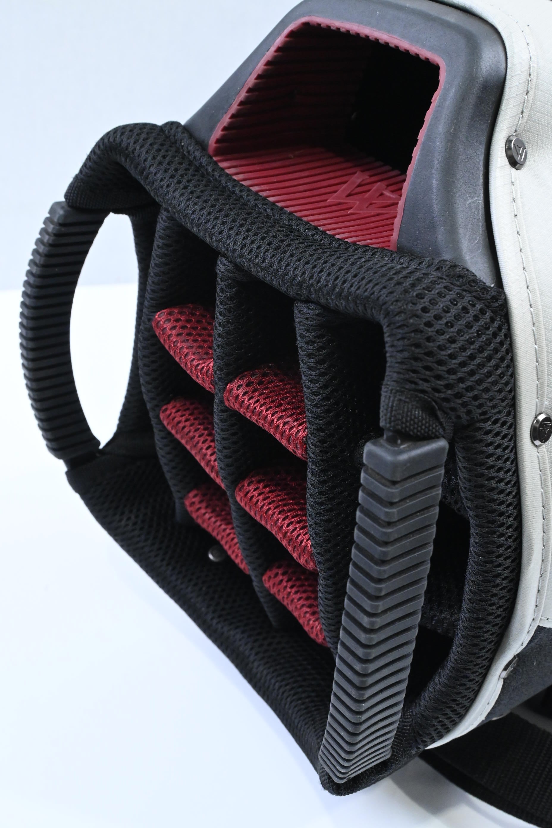 Big Max Aqua Sport Cart Bag / 15-Way / White, Black, Red