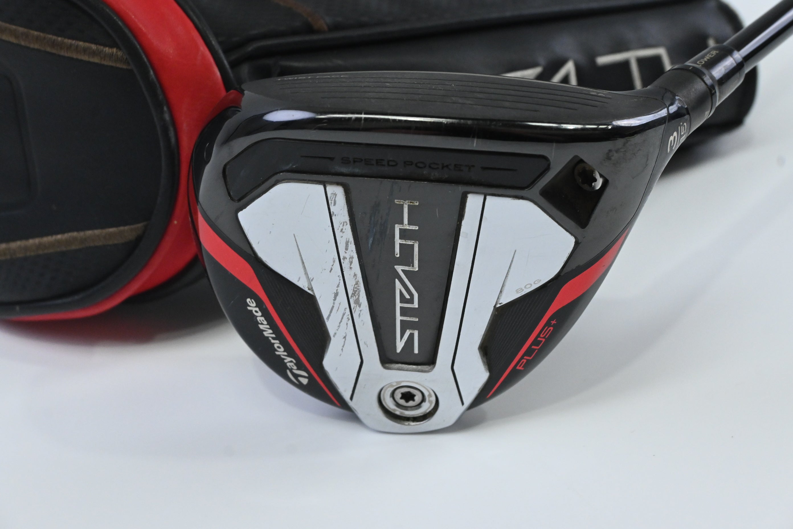Taylormade Stealth Plus #3 Wood / 15 Degree / Regular Flex HZRDUS Smoke Red RDX
