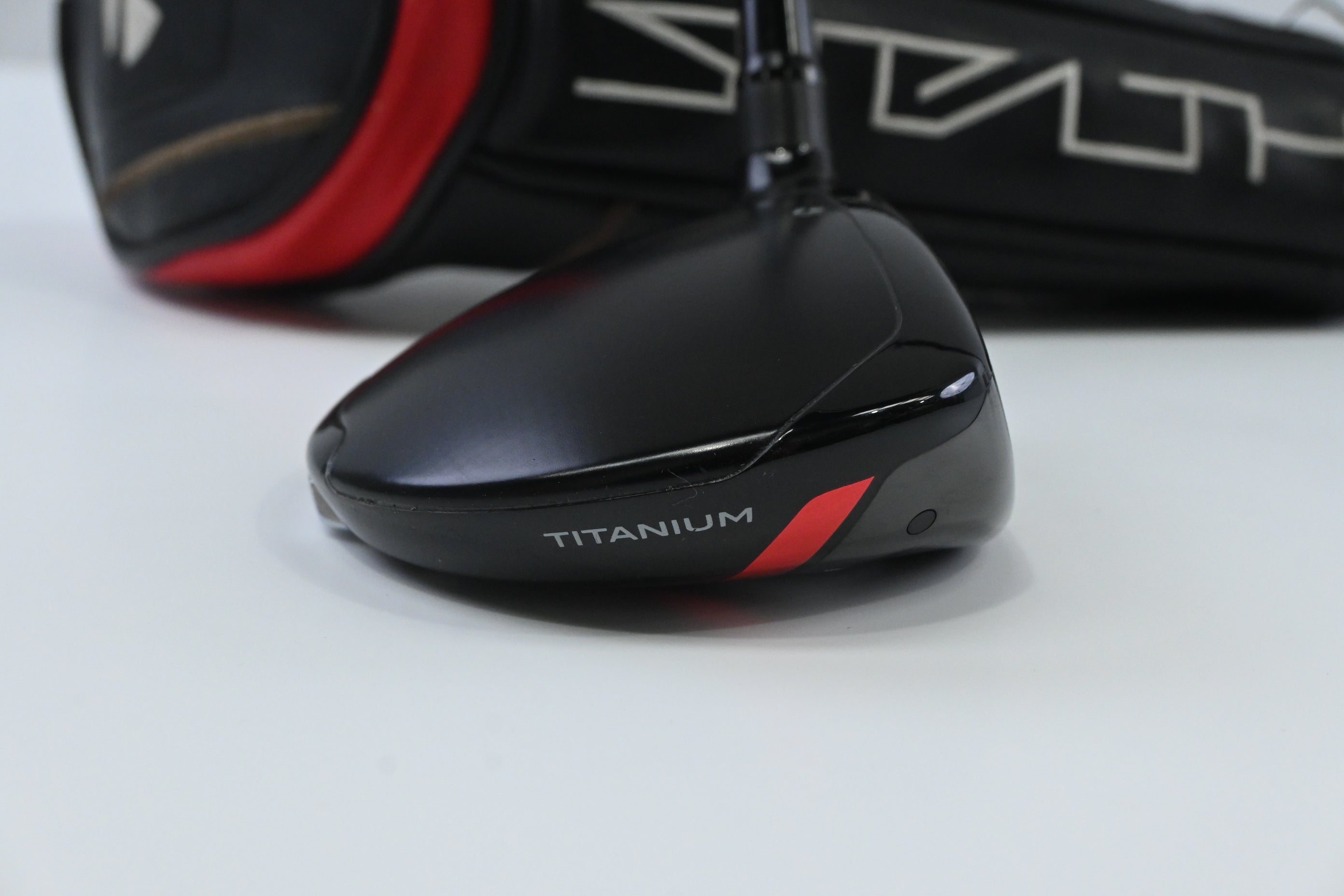 Taylormade Stealth Plus #3 Wood / 15 Degree / Regular Flex HZRDUS Smoke Red RDX