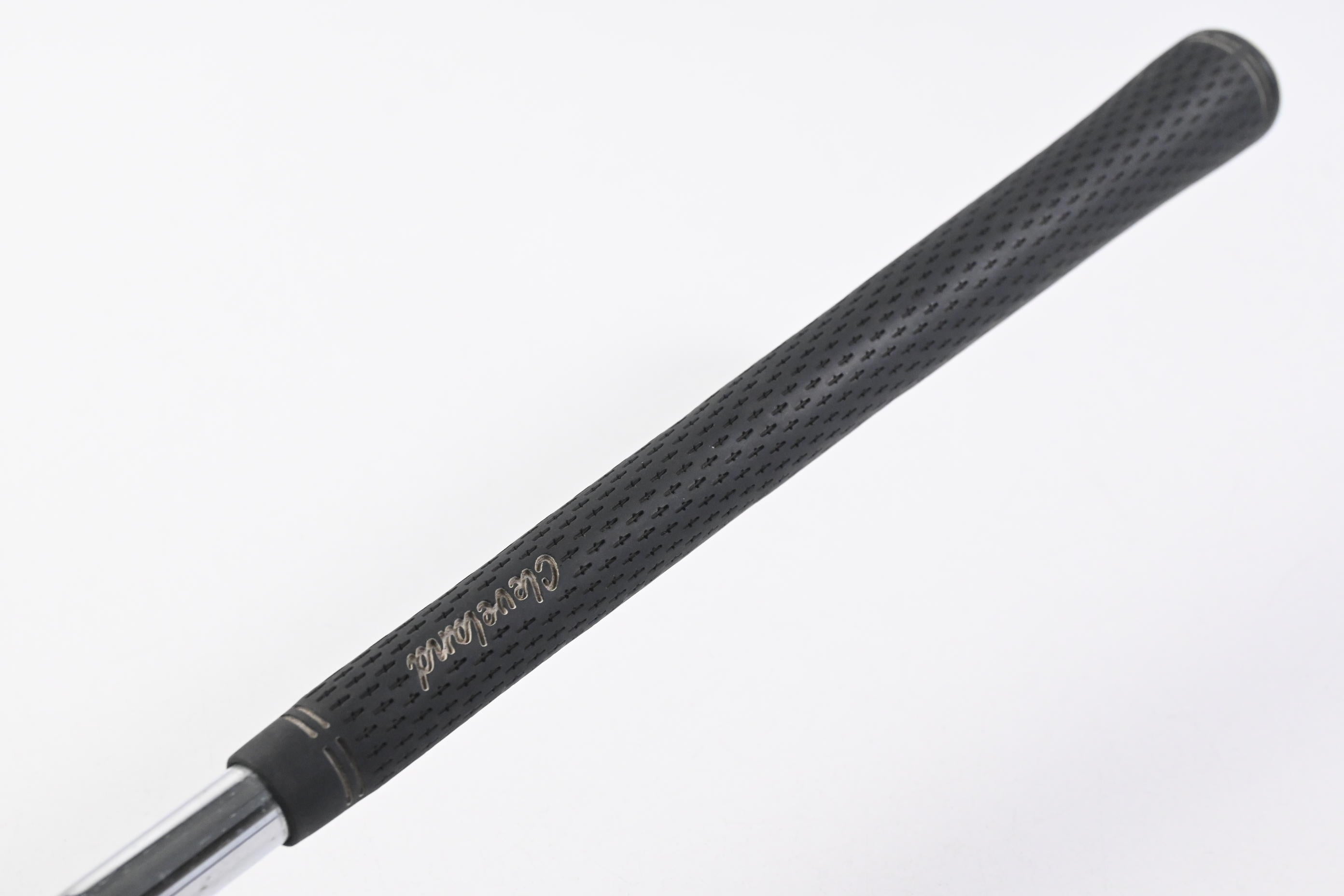 Cleveland 588 RTX Gap Wedge / 52 Degree / Wedge Flex Dynamic Gold Shaft