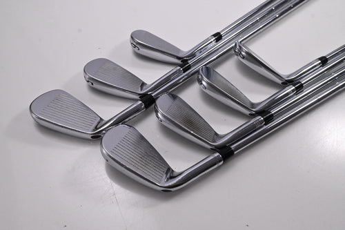 Wilson Staff Model CB 2019 Irons / 4-PW / X-Flex Dynamic Gold 120 X100