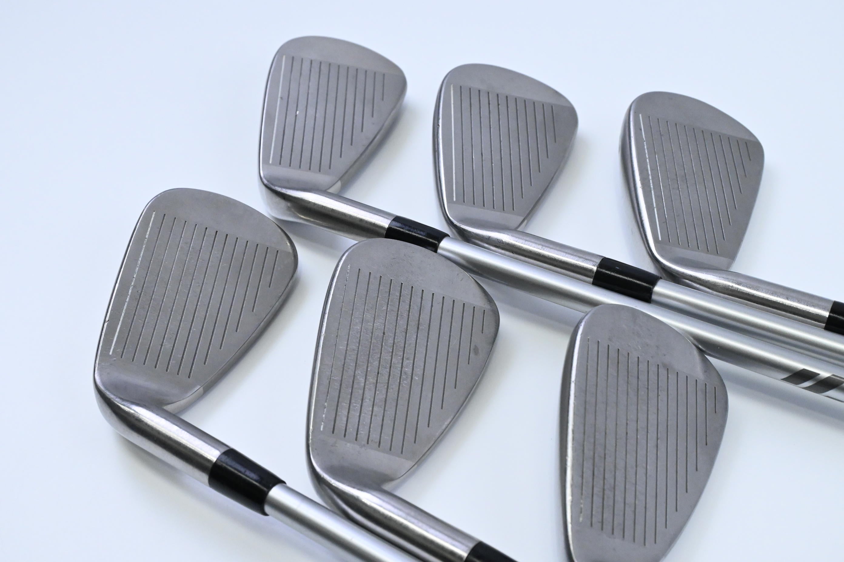 Tour Edge Hot Launch C524 Irons / 5-PW / Regular Flex Aldila Ascent PL 55