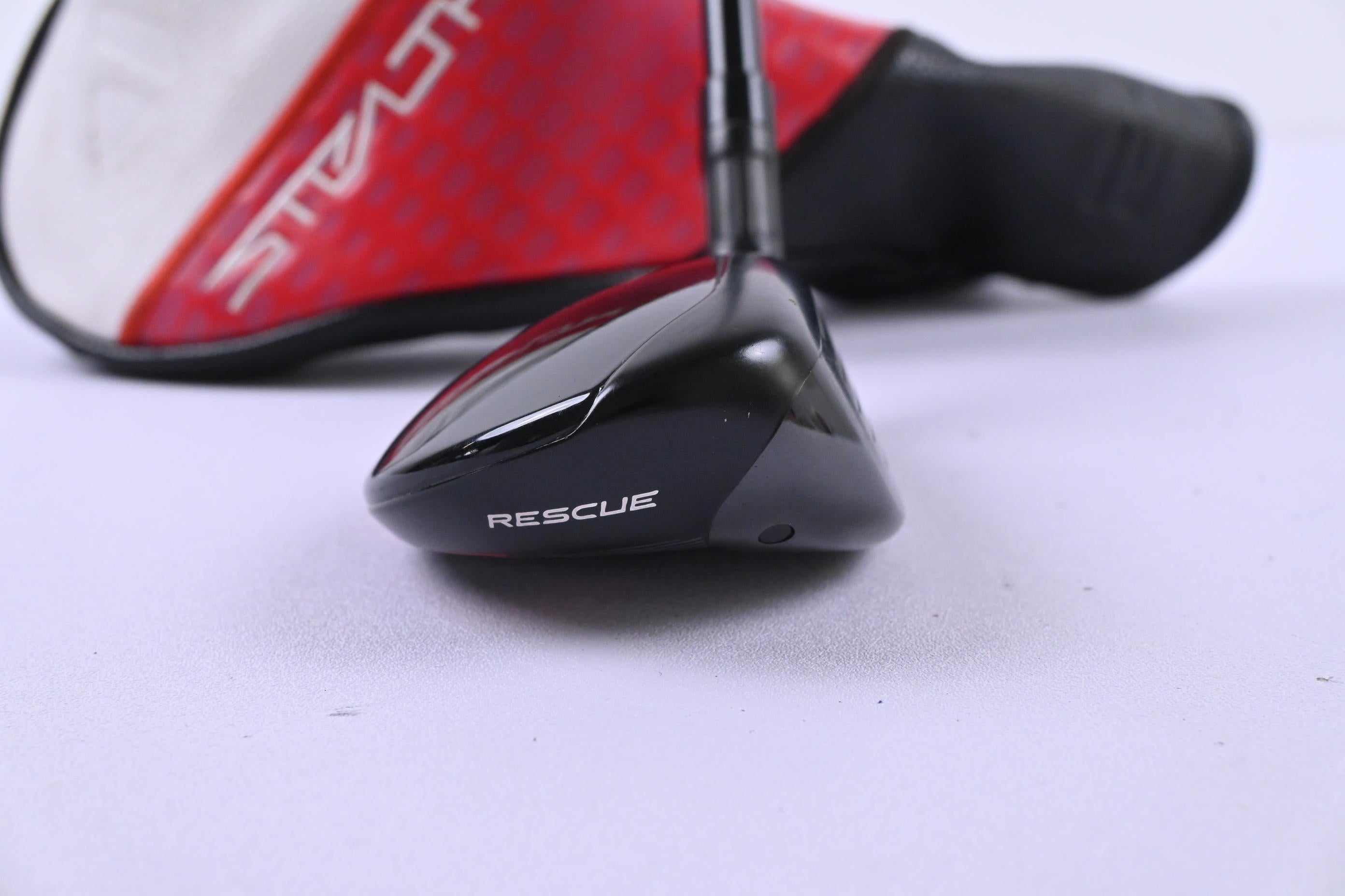 Taylormade Stealth 2 #4 Hybrid / 22 Degree / Regular Flex Ventus TR Red 6 Shaft