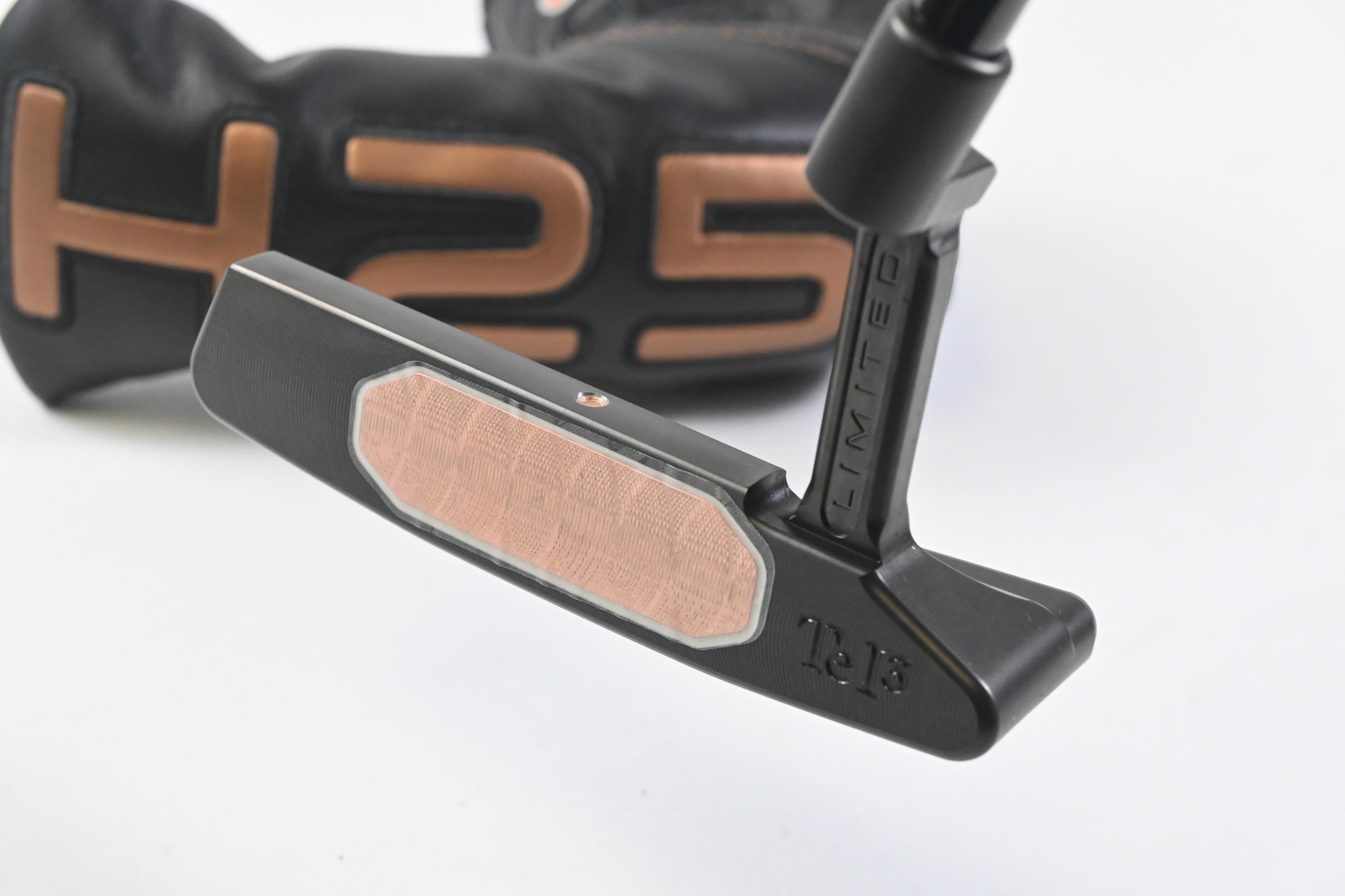 Scotty Cameron Holiday H25 Teryllium Newport 2 Putter / 34.5 Inch
