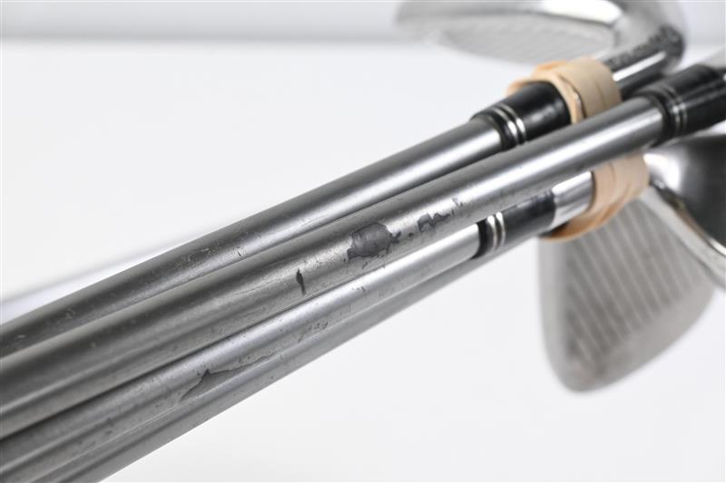 Taylormade R7 XD Irons / 4-8i / Regular Flex Taylormade Ultralite R7-65 Shaft