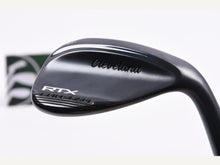 Load image into Gallery viewer, Cleveland RTX ZipCore Lob Wedge / 58 Degree / Wedge Flex Dynamic Gold Spinner
