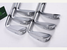 Load image into Gallery viewer, Left Hand Cleveland Launcher XL Irons / 5-PW / Regular Flex Elevate MPH 95
